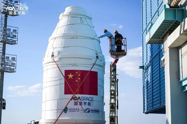 将AI送上太空！中国成功发射太空计算卫星星座