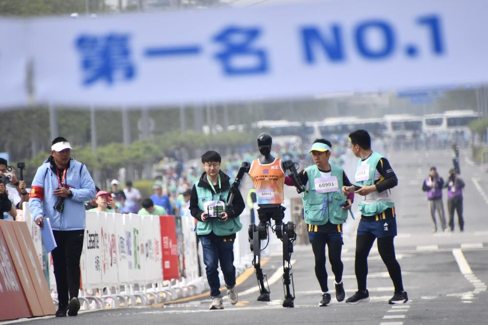 以数观势丨5.3%增速背后：新动能撑起新发展