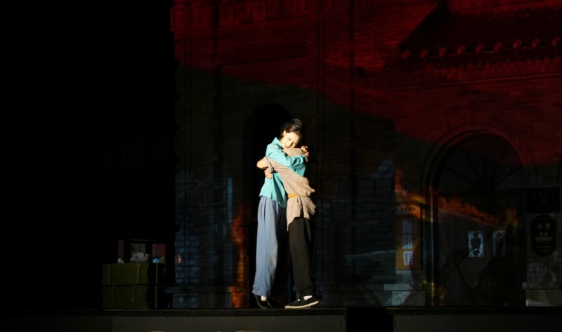 共赴璀璨金延安，沉浸式演绎生动再现红色文化