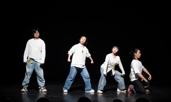 新喜剧、相声双专场展演“共燃”艺术之火 新喜剧、相声双专场展演“共燃”艺术之火