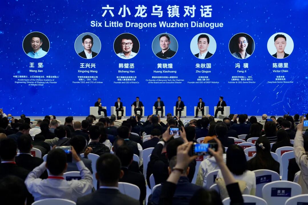 2025年终回顾｜这一年，我们这么谈AI