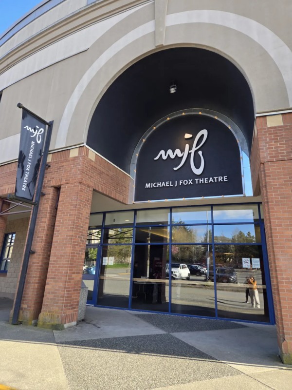 海外戏曲传播的实践困境与破局之道 ——以加拿大华人戏曲社团为例