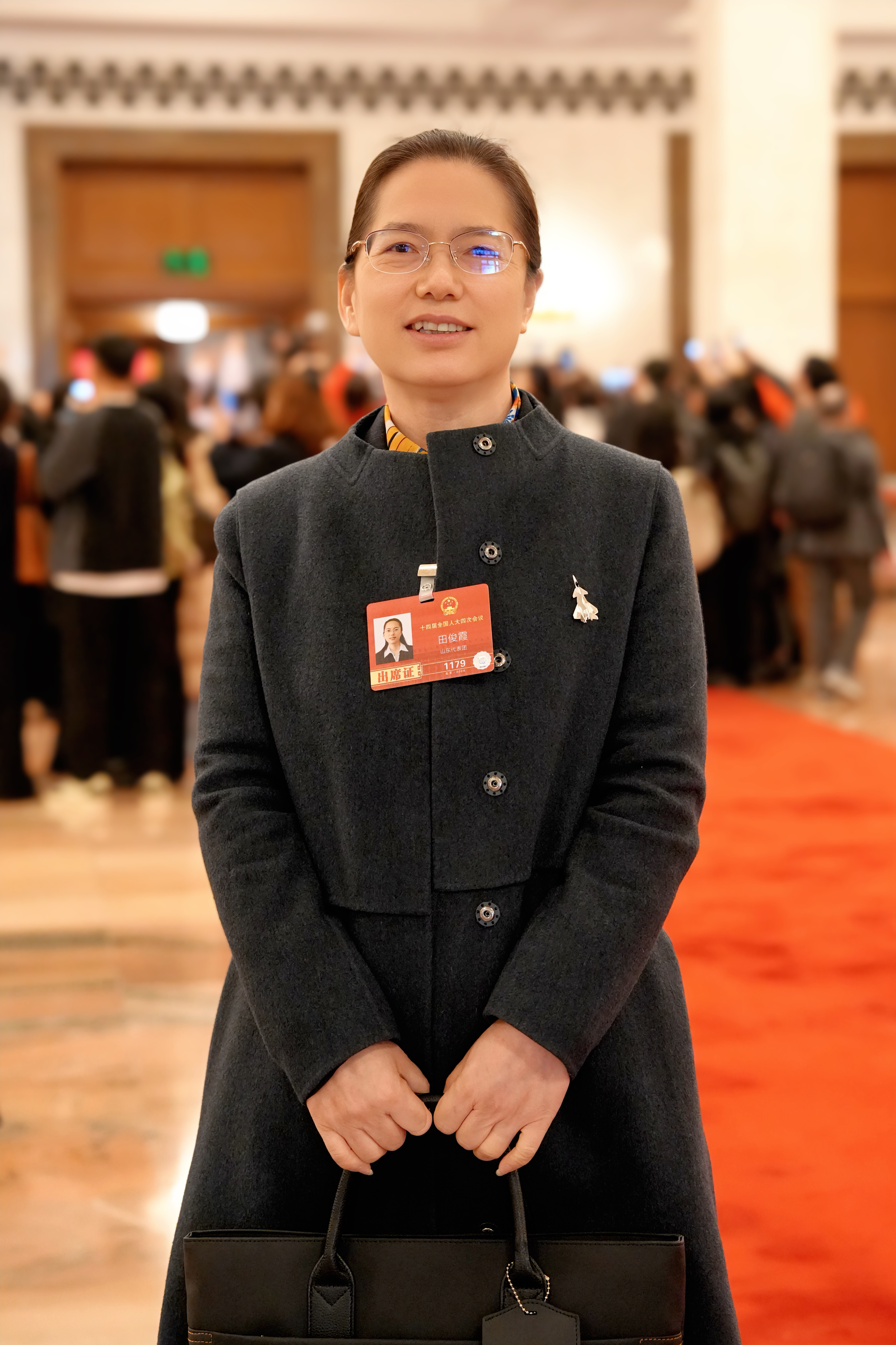 田俊霞代表:“制度+技术+生态”,保障数据安全、释放数据价值 田俊霞代表:“制度+技术+生态”,保障数据安全、释放数据价值