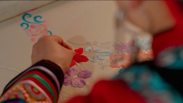 云裳守纹纪 | 千年非遗“活”起来 云裳守纹纪 | 千年非遗“活”起来