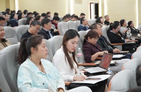 深化产教融合，推动AI赋能高校教师能力提升