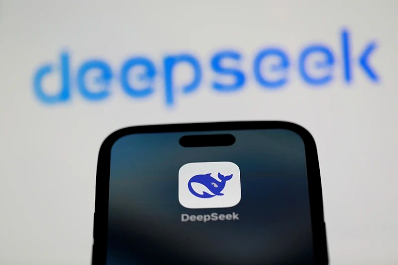 这一平台宣布！DeepSeek API接口免费使用