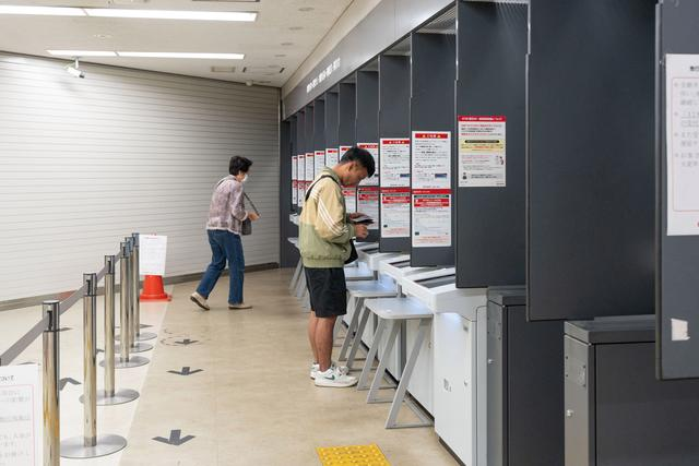 锐减30万！你有多久没用过ATM机了？