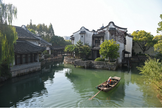 乌镇出发，走向世界