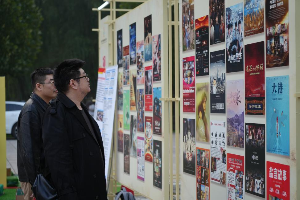 13辆房车成焦点!2025视听交易市场解锁洽谈新模式