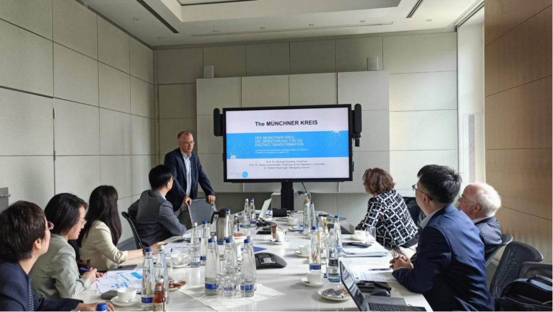 “光明观察”系列述评⑦｜搭建互联网智库平台，持续汇集全球智慧力量