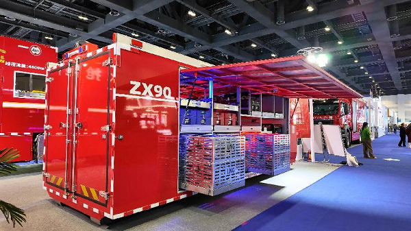 智慧救援添利器，危化品消防车“现身”应急展