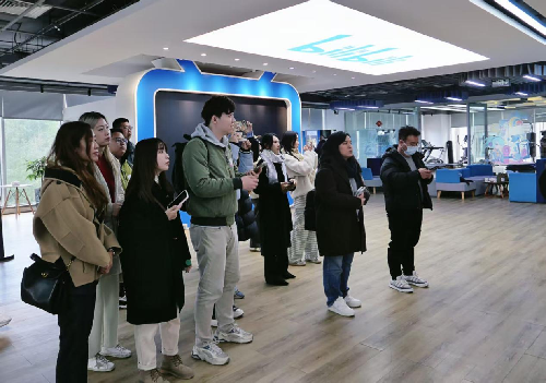 “科研赋能国潮·创新正向传播”网络传播专委会主题活动在上海举行 “科研赋能国潮·创新正向传播”网络传播专委会主题活动在上海举行