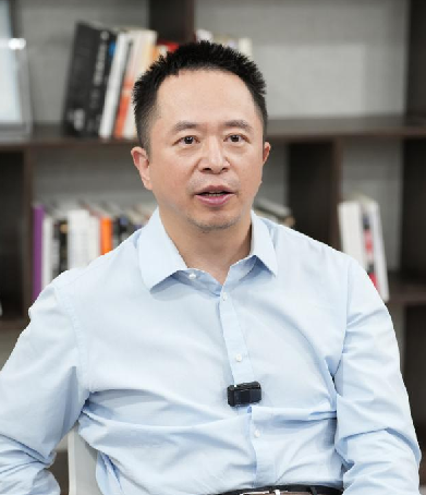 周鸿祎委员：各类企业“分散试错”，是探索技术方向的必经之路