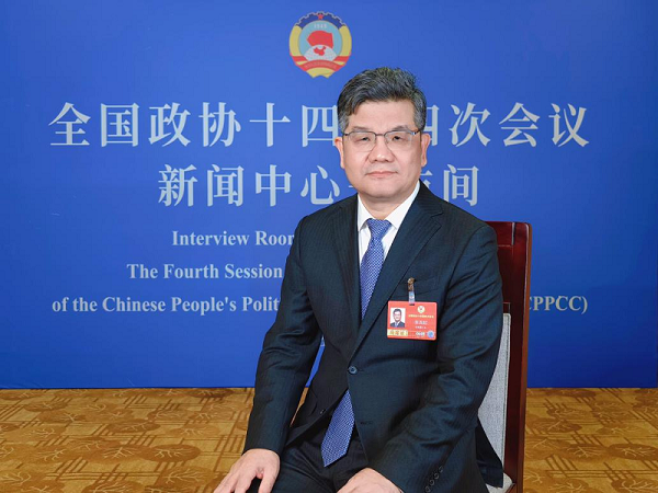 张连起委员：优化监管政策，激发在线旅游平台创新活力