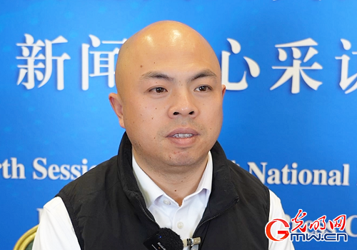 汪玉成代表：让数字技术成为乡村生态治理的“智慧大脑”