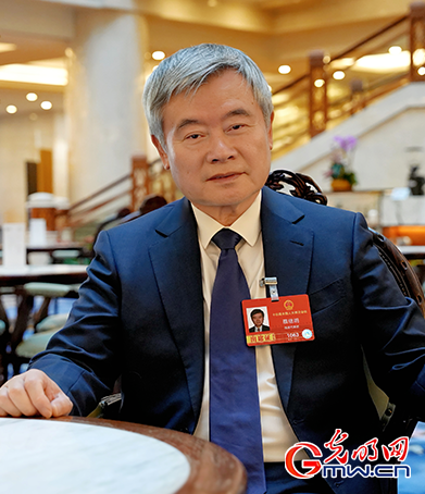 蔡继明代表：“一人公司”正成为新质生产力中的创新单元