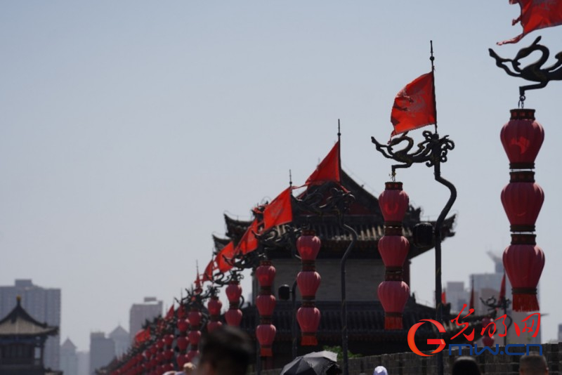 【数联丝路 陕耀全球】来都来了,上城墙摸一把隋唐的风 【数联丝路 陕耀全球】来都来了,上城墙摸一把隋唐的风