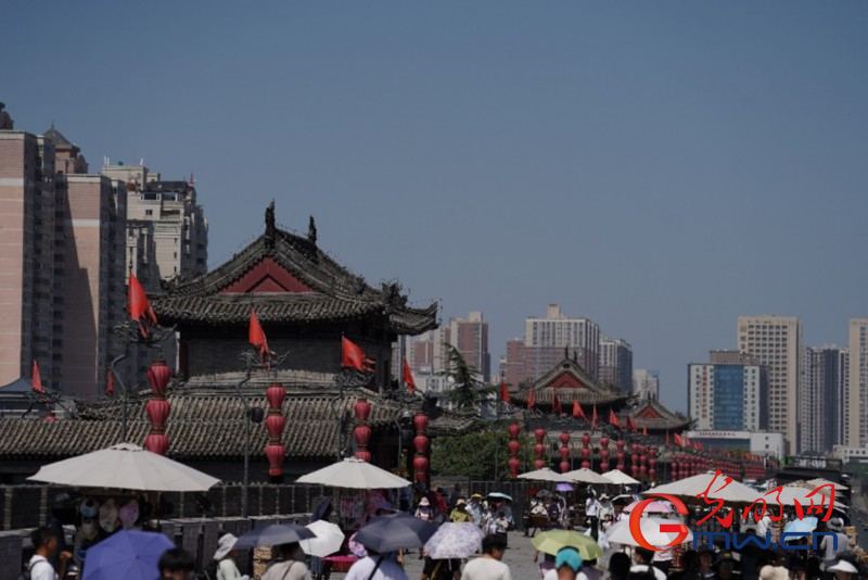 【数联丝路 陕耀全球】来都来了,上城墙摸一把隋唐的风 【数联丝路 陕耀全球】来都来了,上城墙摸一把隋唐的风
