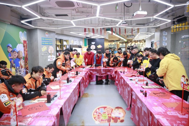 “小驿站”托起“大温暖”——北京探索新就业群体融入基层治理的文明实践之路